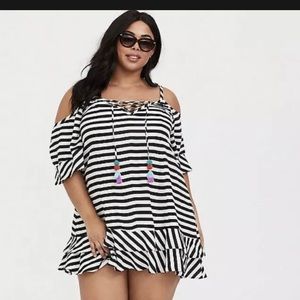 Torrid | NWT Black and White Stripe Swim Cover Up